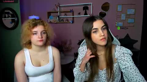 Snapshot of lolli_popsi chatting on December 16, 2025, 1:16 pm lolli_popsi online show from December 16, 2025, 1:16 pm