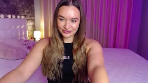 Victoria online show from November 26, 2025, 6:20 pm