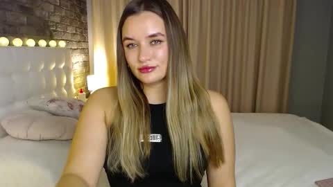 Victoria online show from December 20, 2025, 6:59 pm