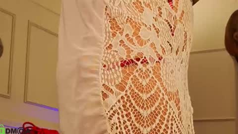 Snapshot of lollipop_rose_ chatting on September 24, 2025, 4:05 am Rose online show from September 24, 2025, 4:05 am