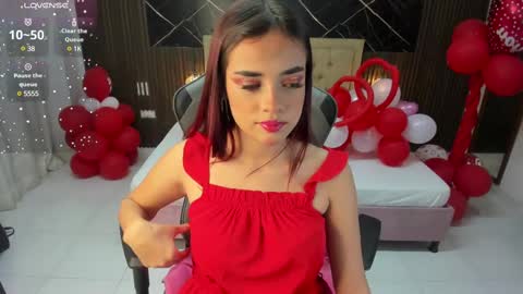 lolly18_ online show from February 14, 2025, 12:03 pm