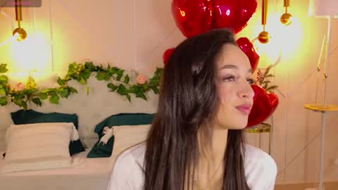 Snapshot of lolly_neal chatting on February 15, 2026, 4:31 am Lolly online show from February 15, 2026, 4:31 am