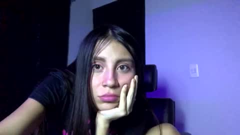 Loly  online show from February 8, 2025, 6:01 am