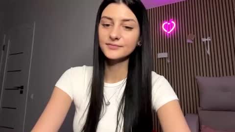 Tina online show from July 7, 2026, 5:32 am