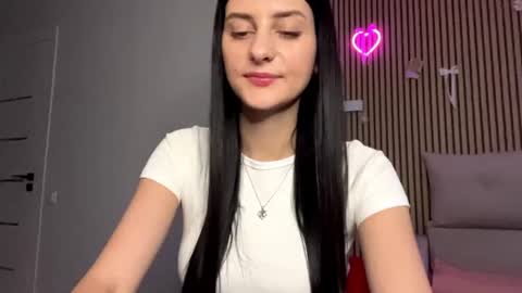 Tina online show from July 7, 2026, 6:47 am