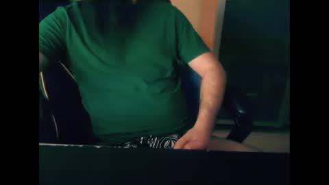 Snapshot of london_man1988 chatting on December 21, 2025, 8:54 am london_man1988 online show from December 21, 2025, 8:54 am