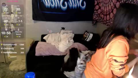 londonray online show from October 20, 2025, 5:19 am