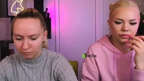 Snapshot of lone_metti chatting on March 3, 2026, 12:44 pm AlexaMilaVivyLilyLole online show from March 3, 2026, 12:44 pm