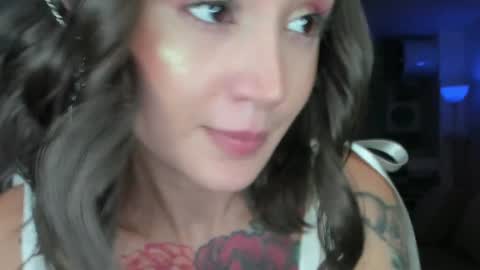 Snapshot of lonelly_lolly98 chatting on January 7, 2025, 1:06 am SABRINA online show from January 7, 2025, 1:06 am