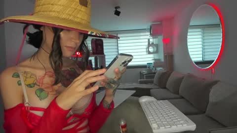 Snapshot of lonelly_lolly98 chatting on January 13, 2025, 9:52 pm SABRINA online show from January 13, 2025, 9:52 pm