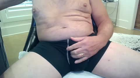 Snapshot of lonelytraveler69_ chatting on December 13, 2024, 5:32 pm JustaGuyinMS online show from December 13, 2024, 5:32 pm