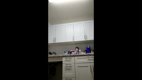 long1969dong online show from April 8, 2026, 6:30 pm