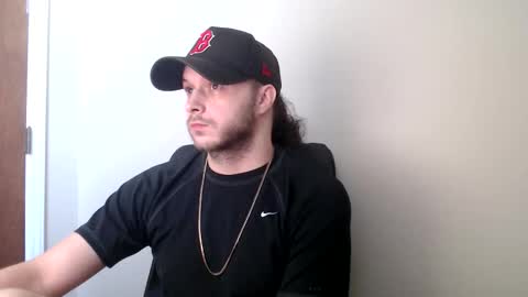 Snapshot of long_18 chatting on December 16, 2025, 9:20 pm Long18 online show from December 16, 2025, 9:20 pm