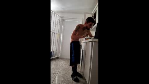 PrecozDick online show from October 19, 2025, 5:46 pm