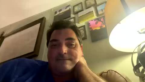 longjohn121100 online show from October 11, 2025, 5:17 am