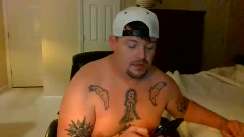 Snapshot of longlastingviking chatting on December 18, 2025, 2:39 am longlastingviking online show from December 18, 2025, 2:39 am