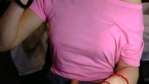 Snapshot of longlegstammy chatting on February 20, 2026, 1:11 pm Cutenurse91 online show from February 20, 2026, 1:11 pm