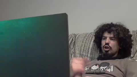 Snapshot of longnight5 chatting on January 16, 2025, 9:51 pm Alejandro Rulitos Twitter longnight55 Intagram 5longnight5 online show from January 16, 2025, 9:51 pm