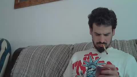 Snapshot of longnight5 chatting on February 19, 2026, 3:52 pm Alejandro Rulitos Twitter longnight55 Intagram 5longnight5 online show from February 19, 2026, 3:52 pm