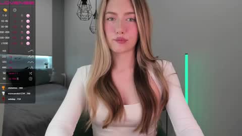 Eva online show from December 22, 2024, 5:32 pm