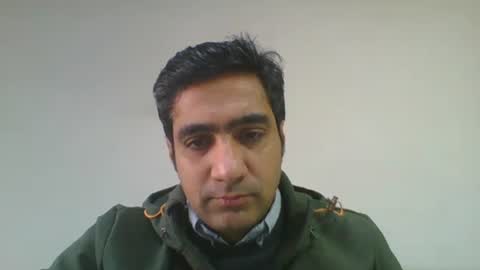 Snapshot of longthick1985 chatting on January 13, 2025, 4:39 am Lleida-man online show from January 13, 2025, 4:39 am