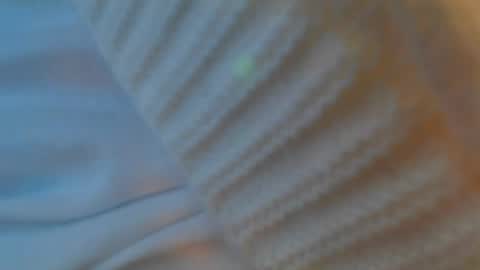 Snapshot of lononcashmere69 chatting on December 15, 2024, 6:26 pm Londoncashmere69 online show from December 15, 2024, 6:26 pm