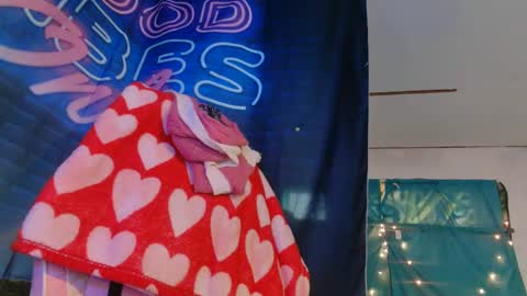 Snapshot of lononcashmere69 chatting on December 31, 2024, 1:41 pm Londoncashmere69 online show from December 31, 2024, 1:41 pm