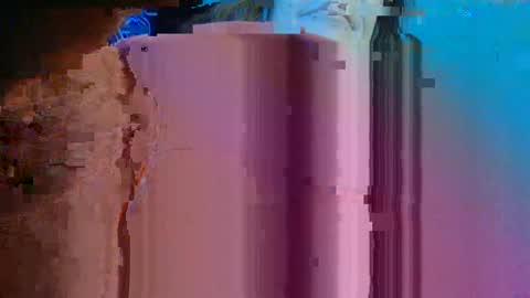 Snapshot of lononcashmere69 chatting on January 7, 2025, 11:35 pm Londoncashmere69 online show from January 7, 2025, 11:35 pm