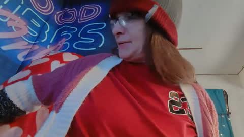 Snapshot of lononcashmere69 chatting on January 8, 2025, 7:24 pm Londoncashmere69 online show from January 8, 2025, 7:24 pm