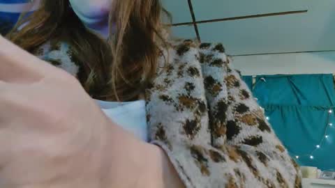 Snapshot of lononcashmere69 chatting on February 12, 2025, 7:45 pm Londoncashmere69 online show from February 12, 2025, 7:45 pm