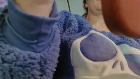 Snapshot of lononcashmere69 chatting on February 17, 2025, 2:04 pm Londoncashmere69 online show from February 17, 2025, 2:04 pm