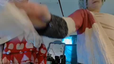 Snapshot of lononcashmere69 chatting on February 28, 2025, 3:59 pm Londoncashmere69 online show from February 28, 2025, 3:59 pm