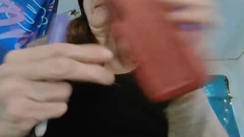 Snapshot of lononcashmere69 chatting on March 3, 2025, 2:59 pm Londoncashmere69 online show from March 3, 2025, 2:59 pm