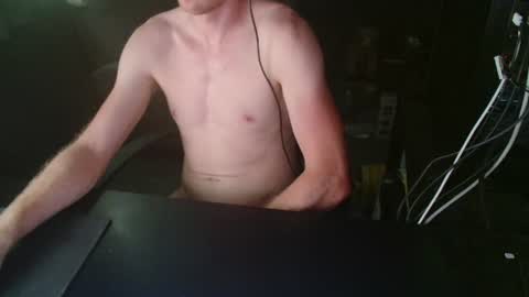 Snapshot of loofy_art chatting on July 11, 2026, 1:03 pm Loofy Art online show from July 11, 2026, 1:03 pm
