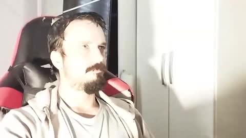 Lucas online show from September 9, 2025, 12:48 pm