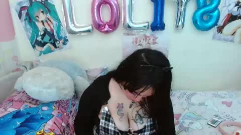 Snapshot of looltalizekatana chatting on December 2, 2024, 8:30 am alize online show from December 2, 2024, 8:30 am