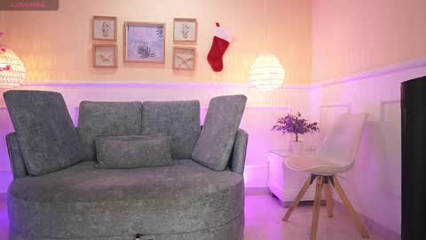 Snapshot of loonanyx chatting on November 24, 2025, 11:32 am Loona Nyx online show from November 24, 2025, 11:32 am