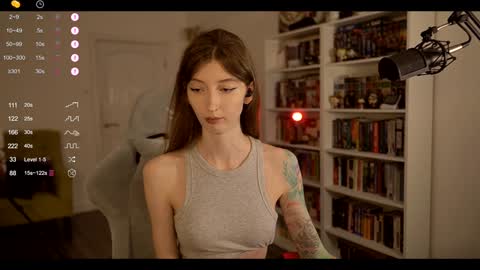 loony_moony online show from February 22, 2026, 10:58 am