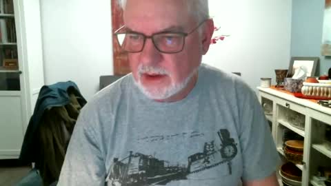 loop102 online show from July 18, 2026, 3:16 pm