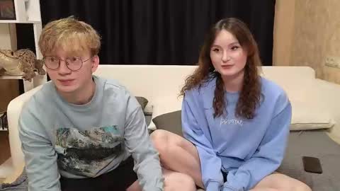 Snapshot of loossers chatting on February 12, 2025, 11:18 am Jean and Isa right couple Mark and Eva left couple online show from February 12, 2025, 11:18 am