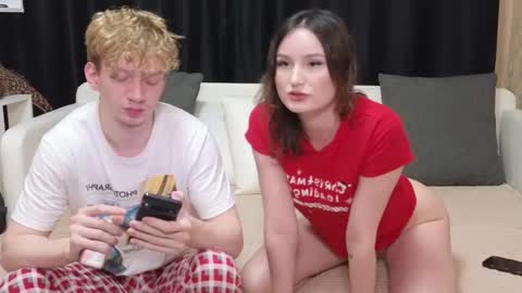 Snapshot of loossers chatting on October 13, 2025, 11:32 am Jean and Isa right couple Mark and Eva left couple online show from October 13, 2025, 11:32 am