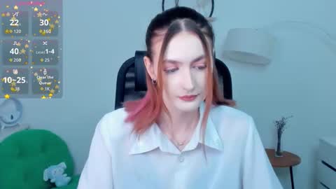 Lora online show from December 15, 2025, 10:08 am