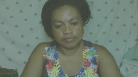 LorahxVane online show from April 18, 2026, 2:59 am