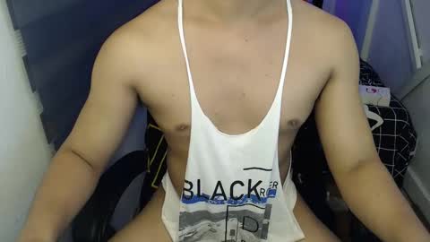 Snapshot of lord_of_cum69 chatting on January 14, 2026, 12:16 am Macky online show from January 14, 2026, 12:16 am