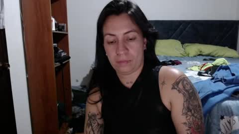 Snapshot of lore_02 chatting on October 10, 2025, 4:11 am lore online show from October 10, 2025, 4:11 am