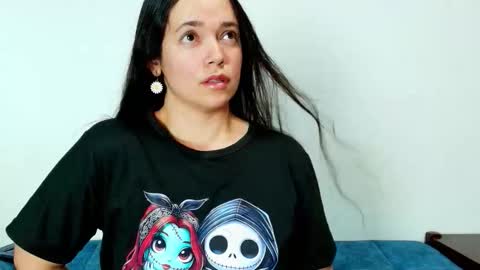 Snapshot of loreen_grey chatting on January 17, 2026, 8:12 pm Loren Grey online show from January 17, 2026, 8:12 pm