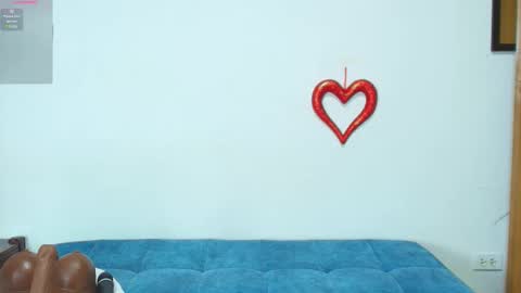 Snapshot of loreen_grey chatting on February 21, 2026, 8:10 pm Loren Grey online show from February 21, 2026, 8:10 pm