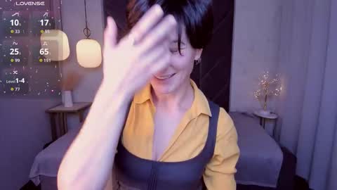 Loren online show from October 29, 2025, 2:19 pm