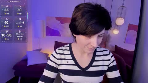 Loren online show from December 22, 2025, 7:49 am