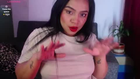 Snapshot of lorena494103 chatting on February 8, 2026, 5:00 am lorena494103 online show from February 8, 2026, 5:00 am